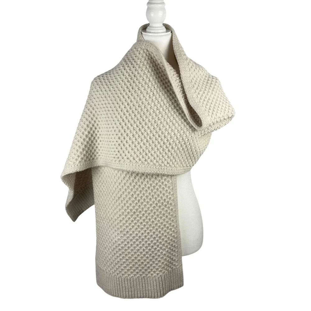 NWT Banana Republic Scarf Women OS Cream Popcorn Stitch Merino Wool Wrap